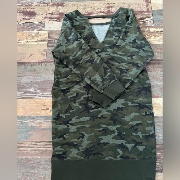 Tunic Sweater - Picture 6 of 8